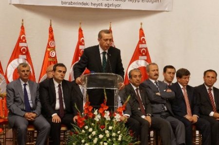 Başbakan Erdoğan'a Tunus'un anahtarı verildi