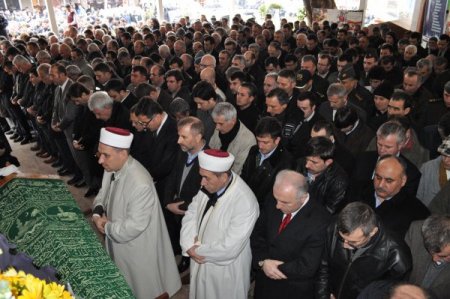 Başbakan Erdoğan’ın dünürü Mehmet İlgen toprağa verildi