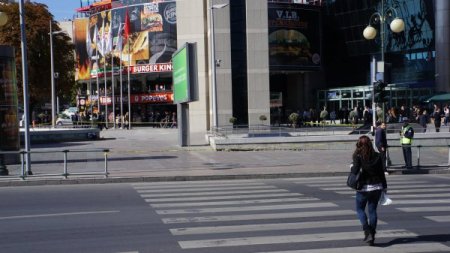 Başbakan Erdoğan'ın güzergahında şüpheli paket alarmı