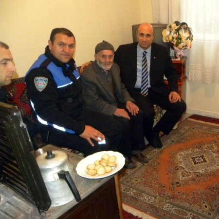 Başbakan ve ailesinin ayakkabılarını tamir eden ayakkabıcı: Çok mütevazı idiler