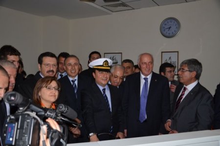 Başbakan Yardımcısı Ali Babacan, kaptan köşküne çıktı