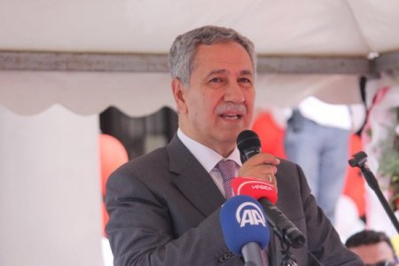 Başbakan Yardımcısı Arınç: Bütçede en büyük payı eğitime ayırdık