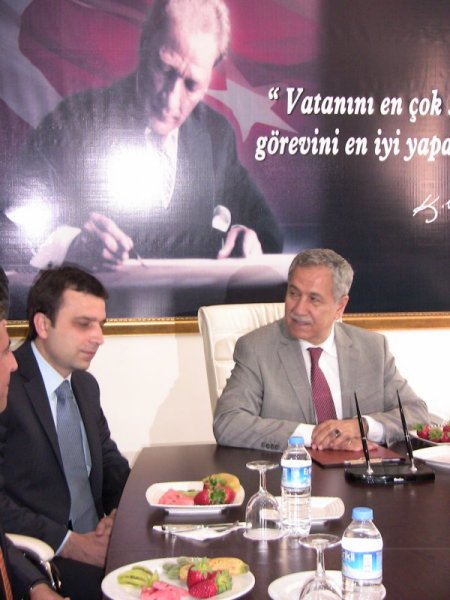 Başbakan Yardımcısı Arınç: Şükürler Olsun 10 Yıldır İktidarda Ak Parti Var