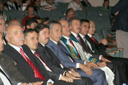 Başbakan Yardımcısı Arınç: Üniversitelerde dogmatik zihniyetin yeri yoktur