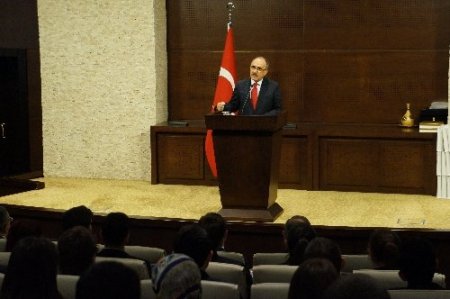 Başbakan Yardımcısı Atalay: Çözüm süreci Türkiye'yi büyütme çalışmasıdır