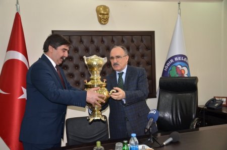 Başbakan Yardımcısı Atalay: Çözüm sürecinde her kesimin desteğine ihtiyaç var