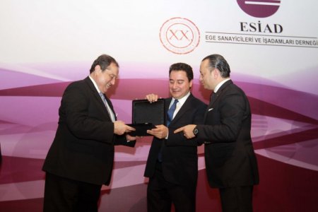 Başbakan Yardımcısı Babacan: Türkiye yükselen donör ülkeler listesinde