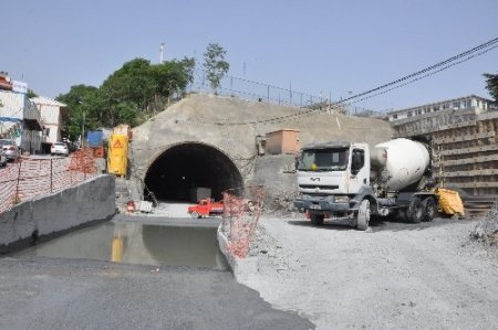 Başbakan'ın bahsettiği tünelde çalışmalar sürüyor (Özel)