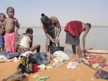 Başbakan'ın işaret ettiği Afrikalı kadınların yaşam mücadelesi