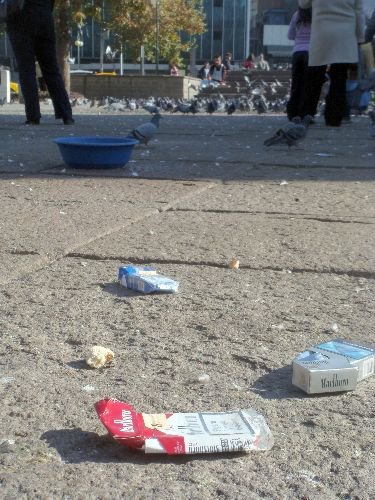 Başbakan'ın Sigara Hassasiyetini 'izmaritçiler' Deldi