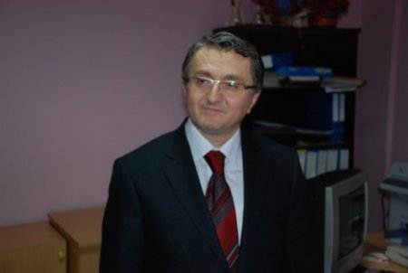 Başhekim Erdem, Milletvekili Aday Adaylığı İçin İstifa Etti