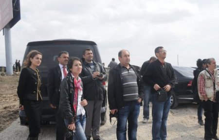 Basın Mensupları Bakan Şahin'in Korumasının Hakaretlerini Protesto Etti