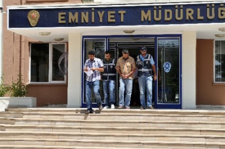 Başkaları Adına Şirket Kurup Dolandırıcılık Yapan Şebeke Çökertildi
