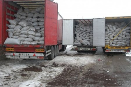 Başkale'de 53 Ton Kaçak Çay Ele Geçirildi