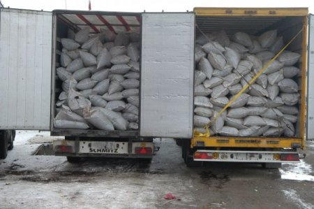 Başkale'de 53 Ton Kaçak Çay Ele Geçirildi