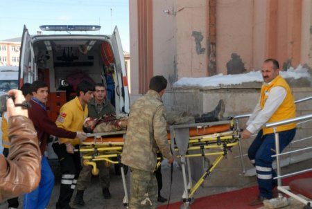 Başkale’de askerin intihar ettiği iddiası