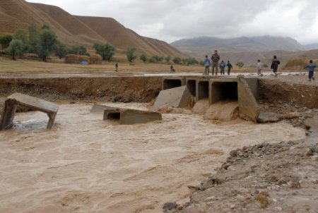 Başkale'de sel felaketi