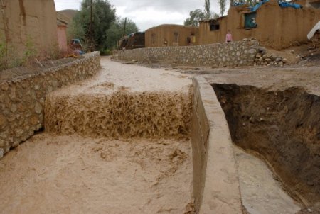 Başkale'de sel felaketi