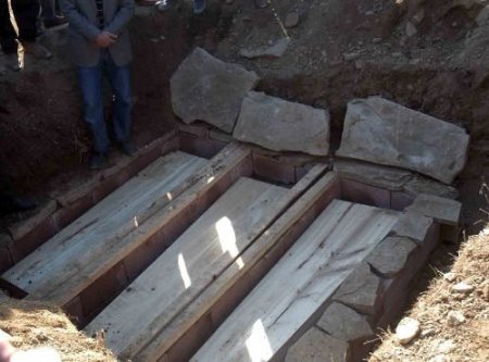 Başkale'deki Silahlı Kavgada Ölen 4 Kişi Toprağa Verildi