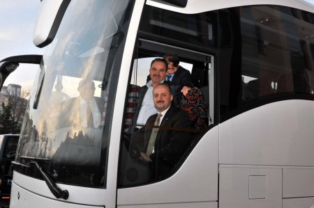 Başkan Akgül, yeni otobüsü test etti