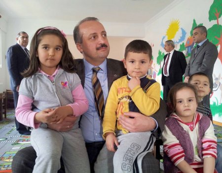 Başkan Akgül kadın ve çocukları ziyaret etti