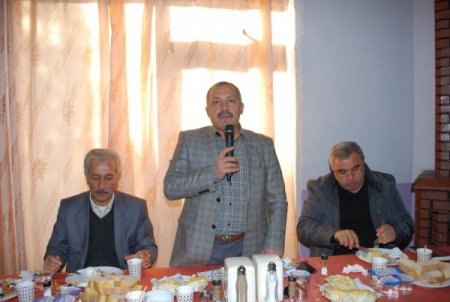 Başkan Ali Gözen, çarşı esnafının sorunlarını dinledi