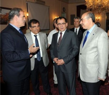 Başkan Altepe, Bakan Demir'den Kaçak Yapılaşma İçin Yardım İstedi