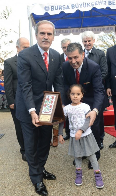 Başkan Altepe: Çukurca'ya futbol sahası yapacağız