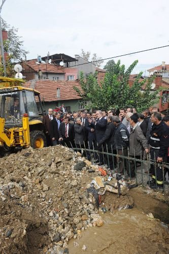 Başkan Altepe: Dere Yataklarındaki Binalar Kamulaştırılacak