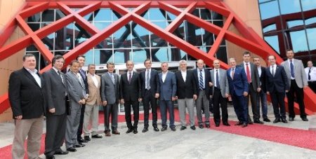 Başkan Altepe'den BTSO'nun yeni başkanı Burkay'a hayırlı olsun ziyareti