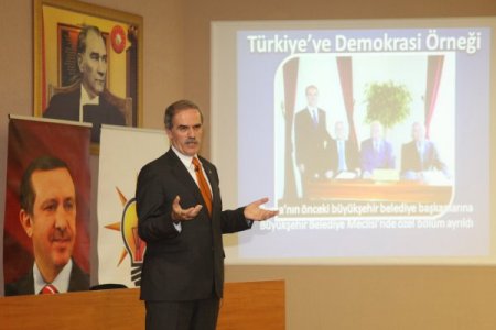 Başkan Altepe’den gençlere belediyecilik dersi