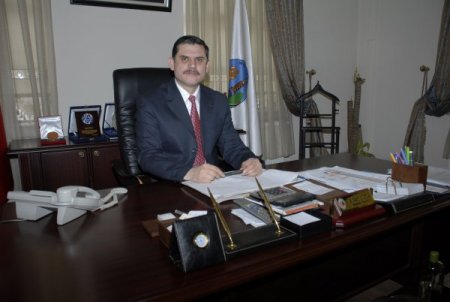 Başkan Aydınlı: Vatandaşlarımıza kapalı pazaryeri ve fuar alanını tahsis ettik