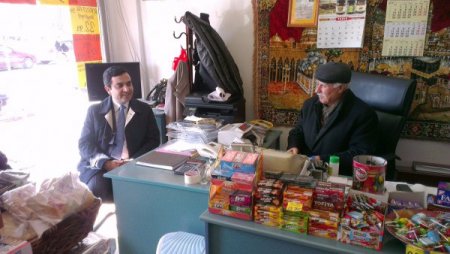 Başkan Bahçeci, esnafı ziyaret ediyor