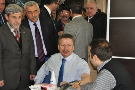 Başkan Başer: Kan vermek insanlık görevidir