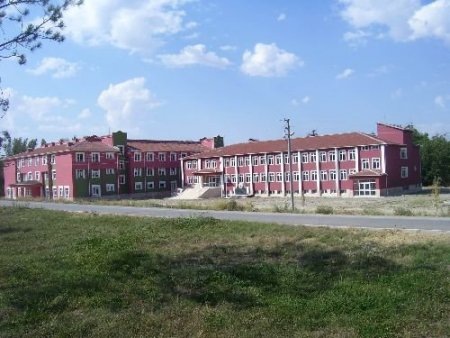 Başkan Bayram, Okula Ruhsat Vermedi İddialarını Yalanladı