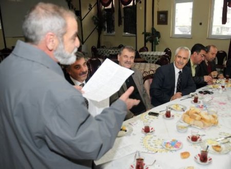 Başkan Bozbey'e Şiirli Karşılama
