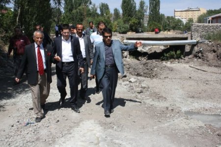 Başkan Bozkuş, Kars’ın geleceğini inşa ediyor