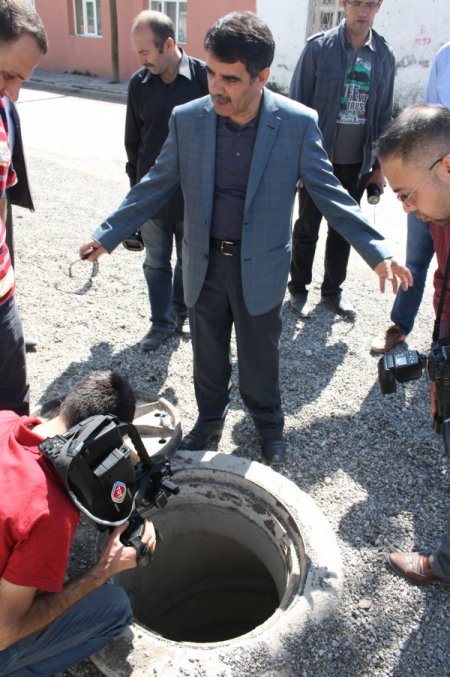 Başkan Bozkuş, Kars’ın geleceğini inşa ediyor