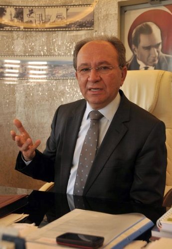 Başkan Burma: Size 'iş bulurum' diyen dolandırıcılara inanmayın