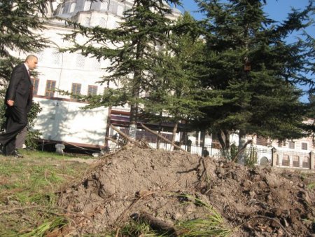 Başkan Demir: Fatih Camii avlusu Türkiye'nin en güzel yeri olacak