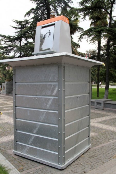 Başkan Demirtaş: Yeni sitelere yer altı konteyner zorunluluğu geliyor