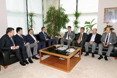 Başkan Dündar, BTSO yönetimini ziyaret etti