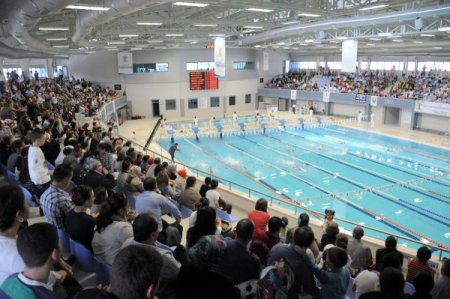 Başkan Fadıloğlu: Denizi olmayan Gaziantep’te milli yüzücü çıkartacağız