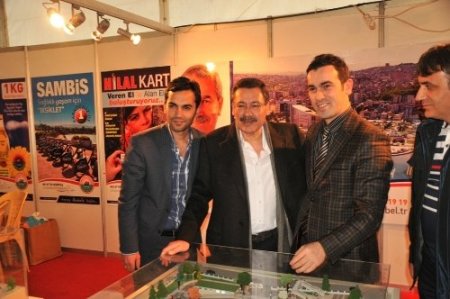 Başkan Gökçek, Samsunlulara selam yolladı