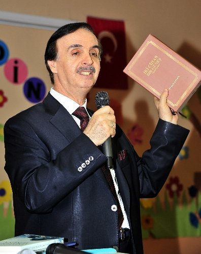 Başkan Keskin, öğrencilere yazarlığı anlattı