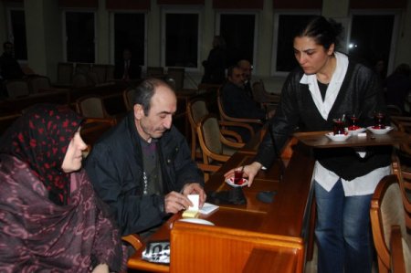 Başkan Keskin, Vatandaşın Sorunlarını '5 Çayı'nda Dinliyor