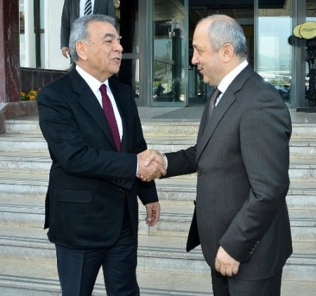 Başkan Kocaoğlu: Polisimiz cansiperane çalışıyor