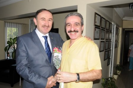 Başkan Kurtulan, diş hekimlerini unutmadı