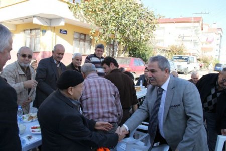 Başkan Necattin Demirtaş, Kışla Mahallesi'nin dertlerini dinledi