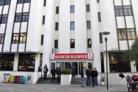 Başkan Ok'a, babasının cenazesindeki harcamalardan soruşturma açıldı